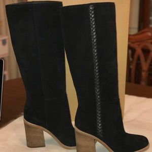 New UGG W Maeva Black Suede Boots, Women size 8,5